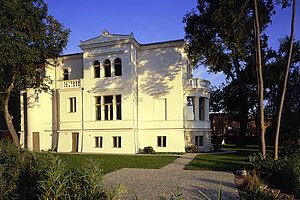 Villa in Brandenburg, Rückansicht nach der Restaurierung